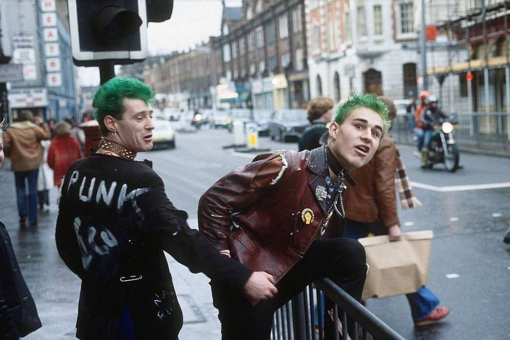Punks-in-the-West-End-in-1977.-1024x682.jpg